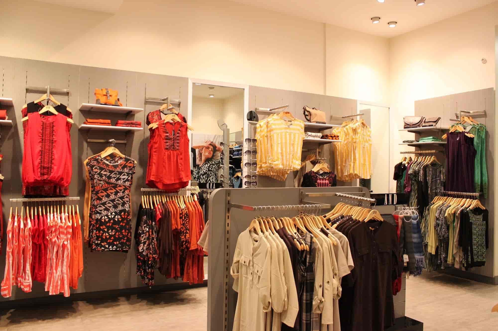 Readymade Garment Shop Best Retail Stores For Women's