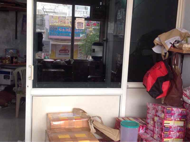 Door To Door International Courier Cargo Ranip Courier