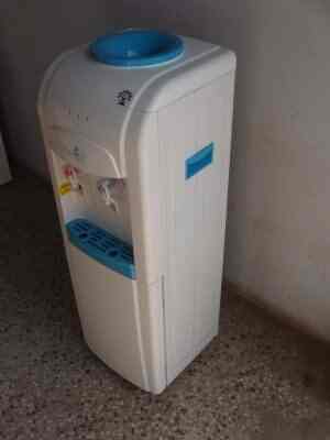 white wave water dispenser