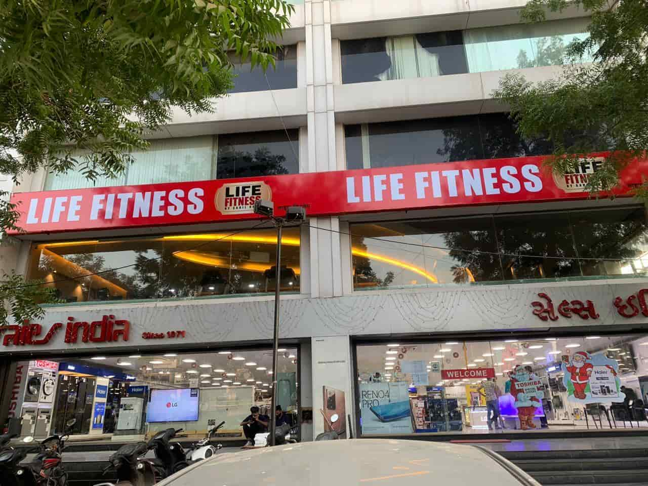 Pro discount life fitness