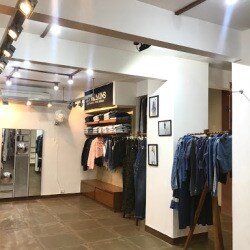 Avadat Studio, C G Road - Readymade 