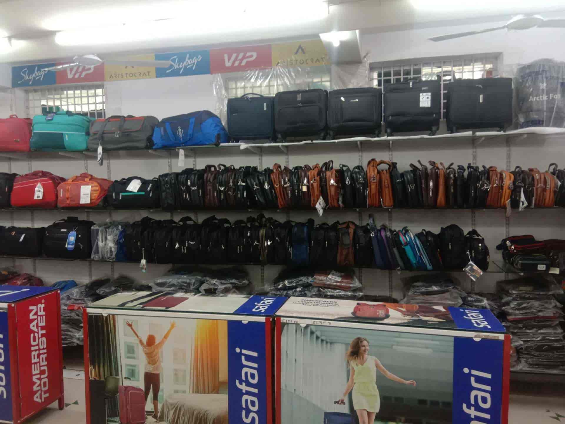 Discover more than 141 bag mall ahmedabad best 3tdesign.edu.vn