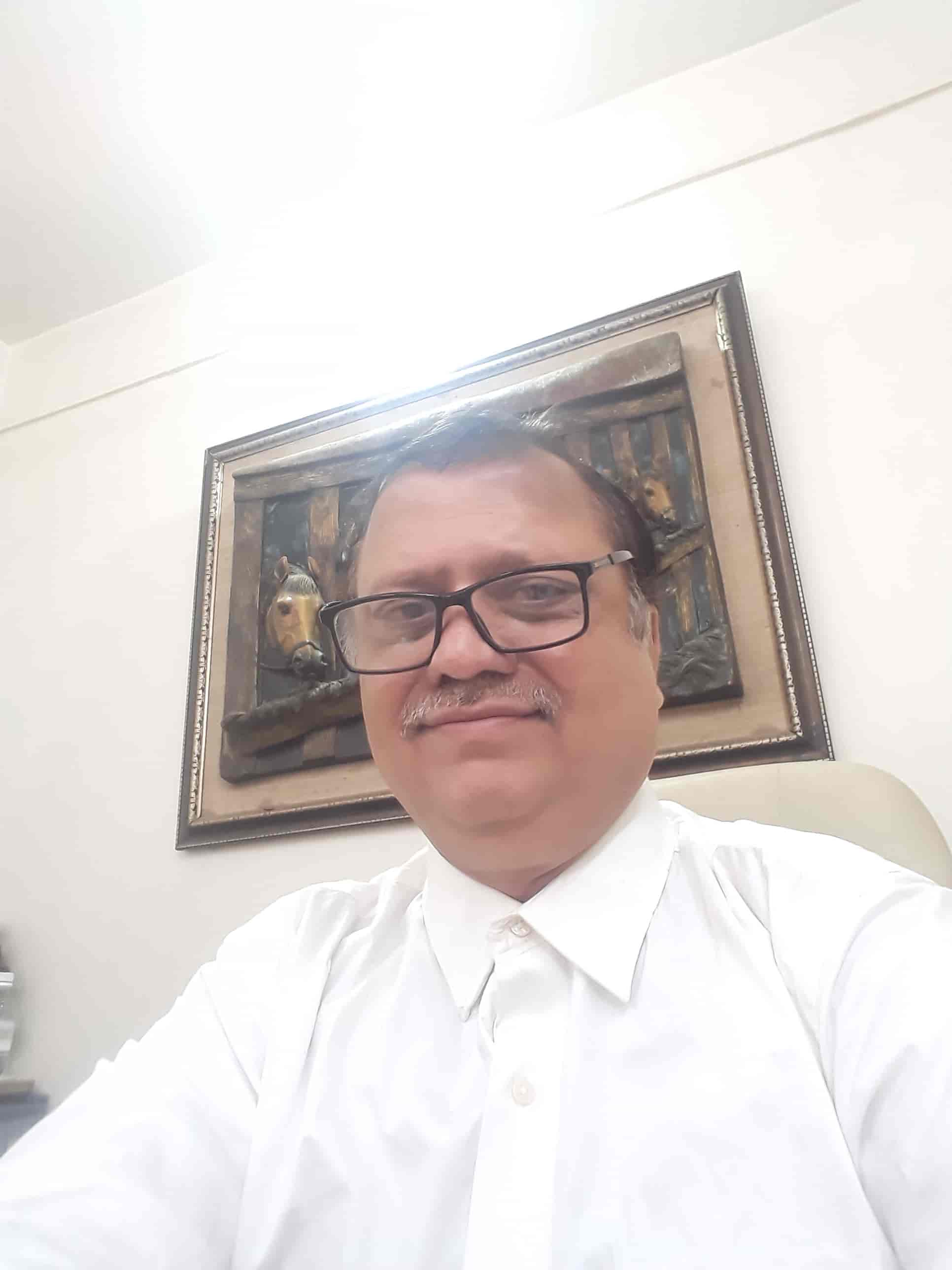 Dr. Sanjay B Wadhwa (Parth Children Hospital & Neonatal Care Centre) in  Sabarmati,Ahmedabad - Best Paediatricians near me in Ahmedabad - Justdial