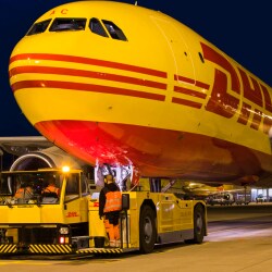 dhl parcel hm