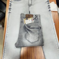 dapic jeans price