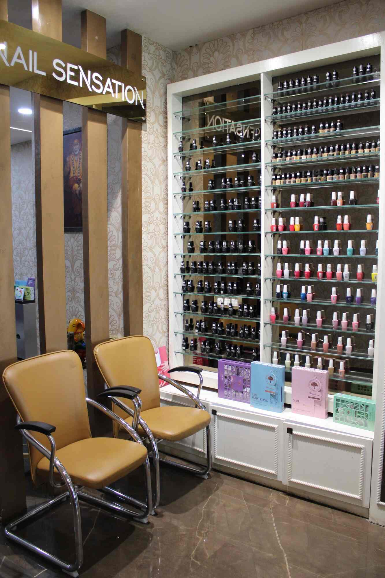 Details 122+ polished nail bar ceg.edu.vn