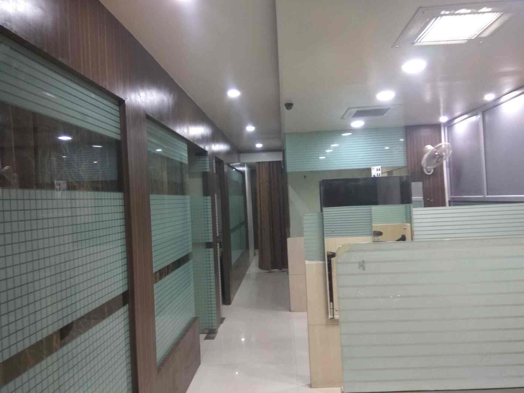 aroma royal unisex salon