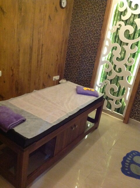 Shaakya body spa Clearance