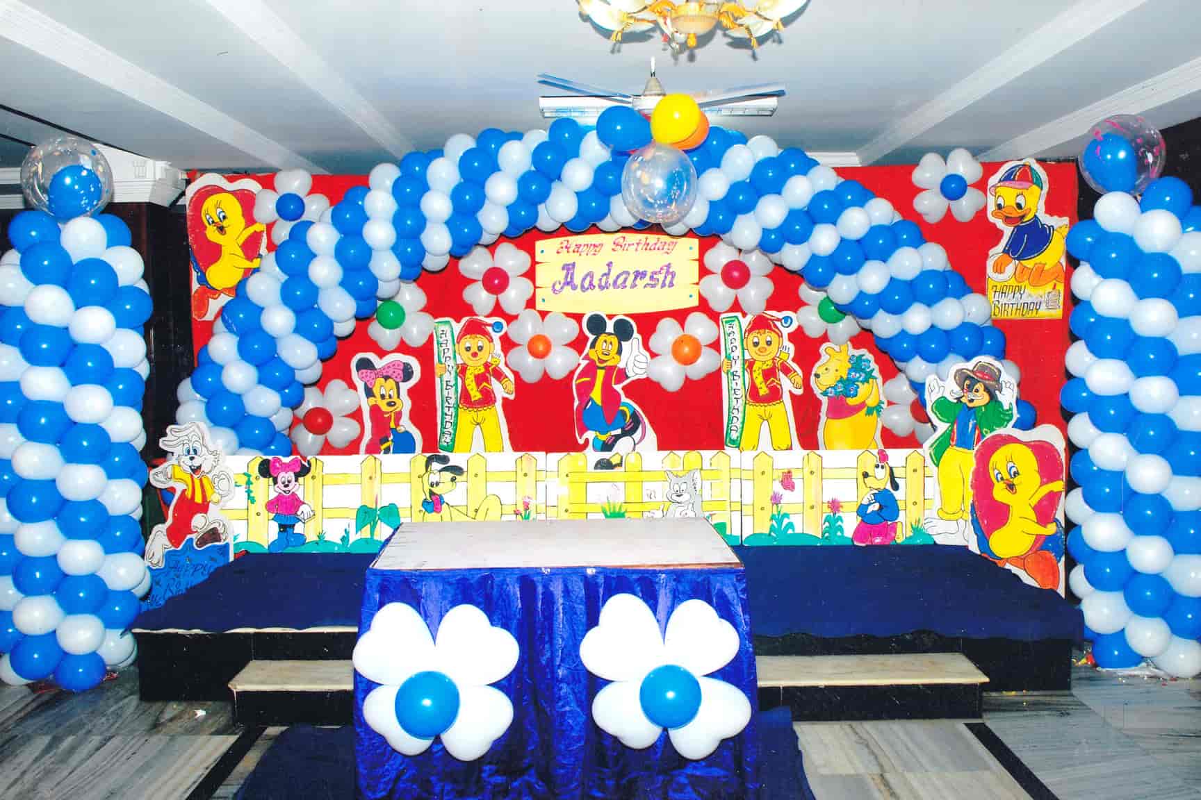a t balloon decoration maruthi sevanagar balloon decorators in