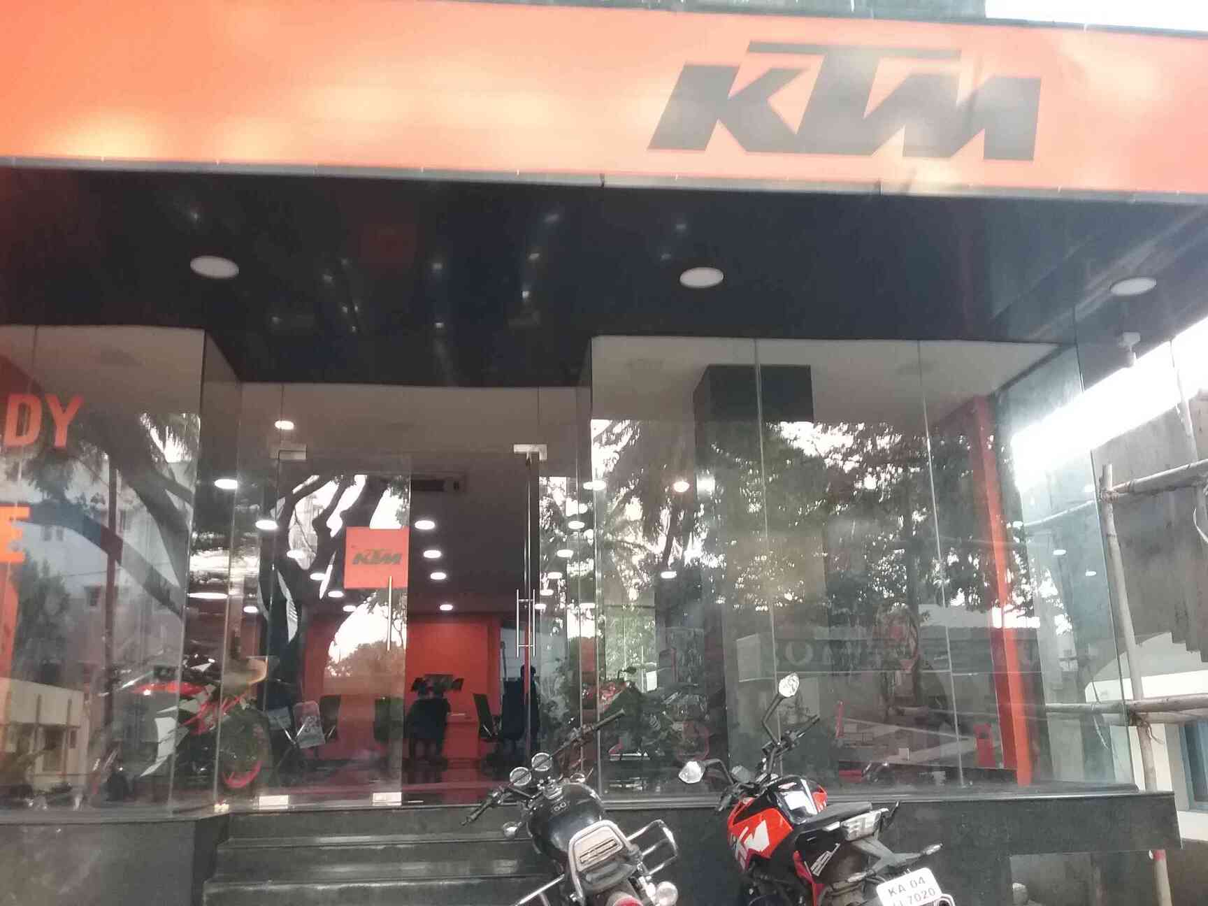 KTM, Kengeri Satelite Town - Motorcycle 