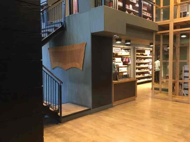 levis indiranagar