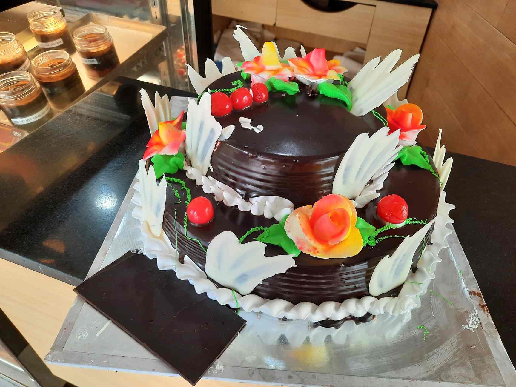 Aggregate more than 152 cake lady jp nagar super hot kidsdream.edu.vn