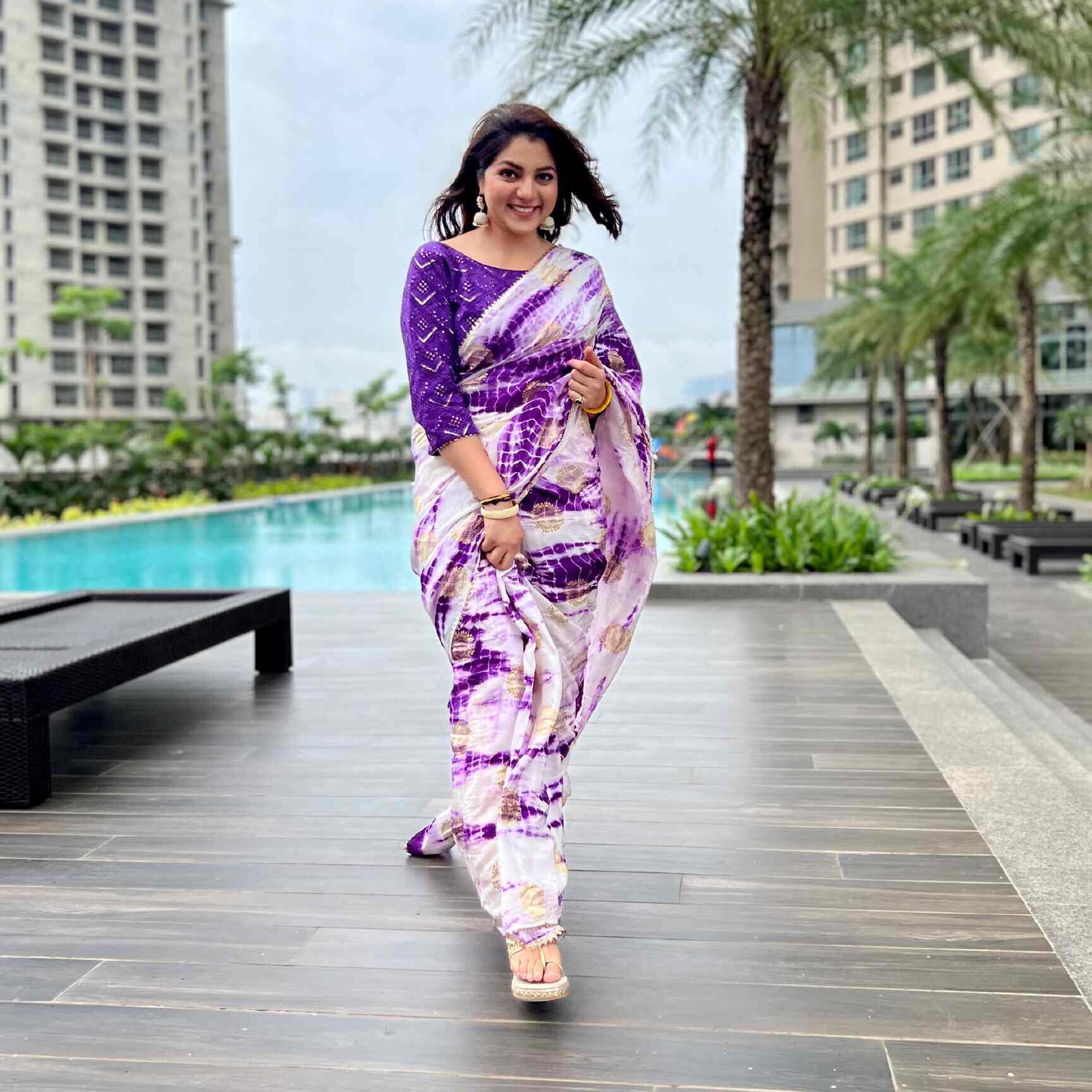 Discover 139+ lovely dresses jayanagar super hot seven.edu.vn