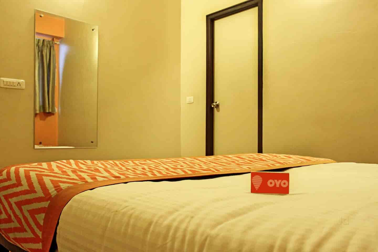 Hotel Cloud Nine Comforts Oyo 1230 In Jayamahal Bangalore