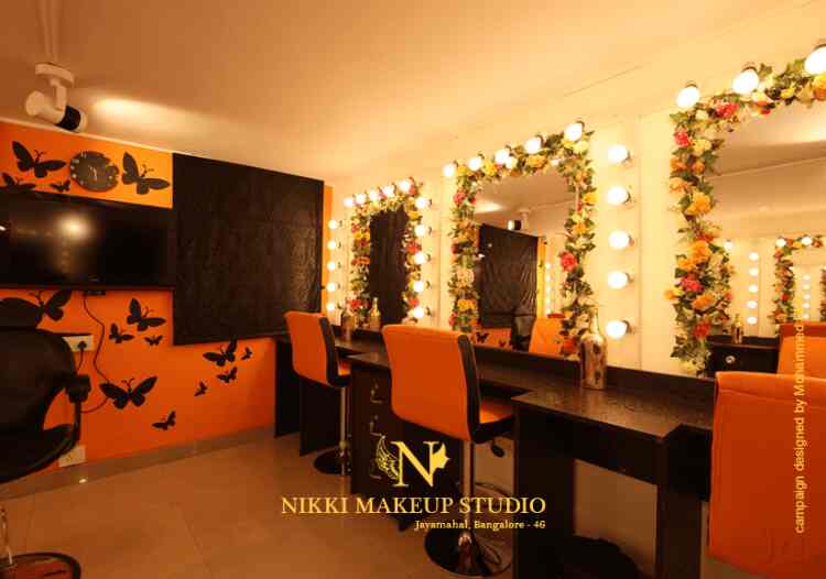 Nikki Makeup Studio Frame Roots Jayamahal Salons In Bangalore