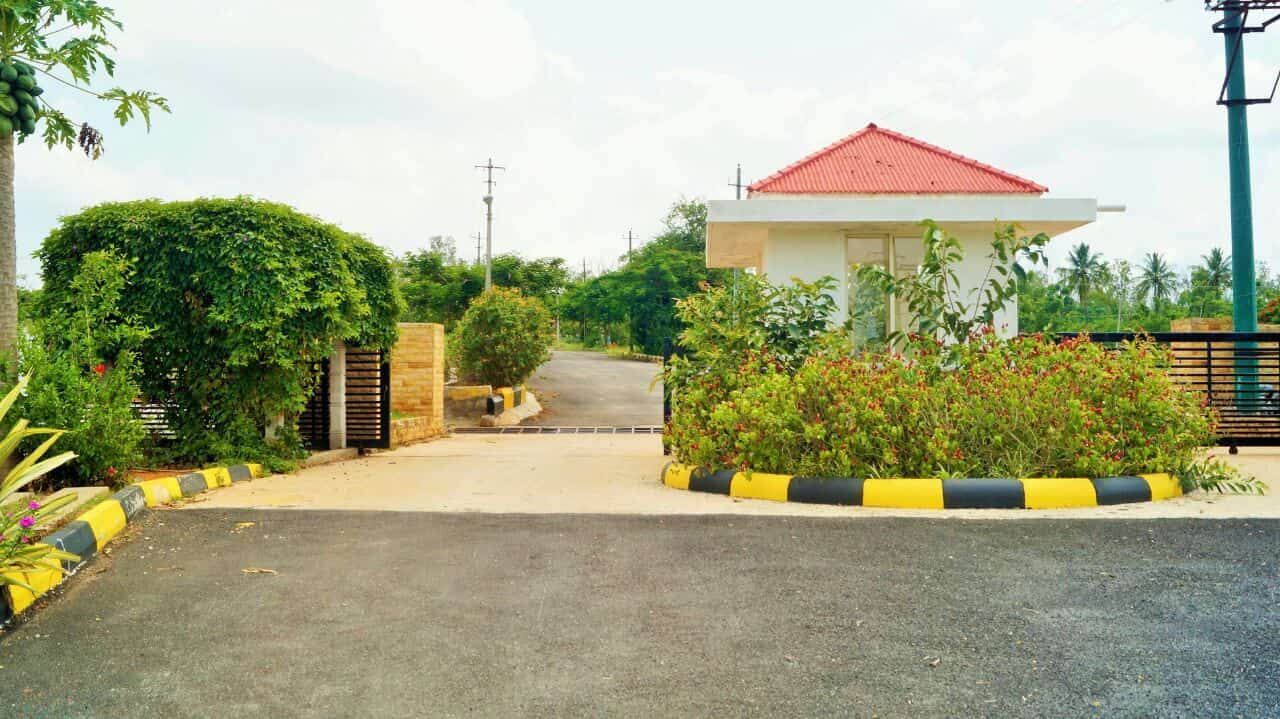 Metro Homes Nandhini Layout Estate Agents In Bangalore Justdial These apartments are conveniently located near fine dining.