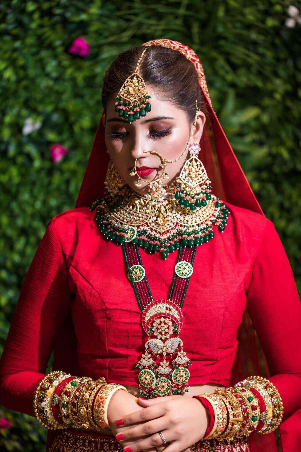 Rose Beauty Parlour Bhopal Bridal Makeup Charges Saubhaya Makeup