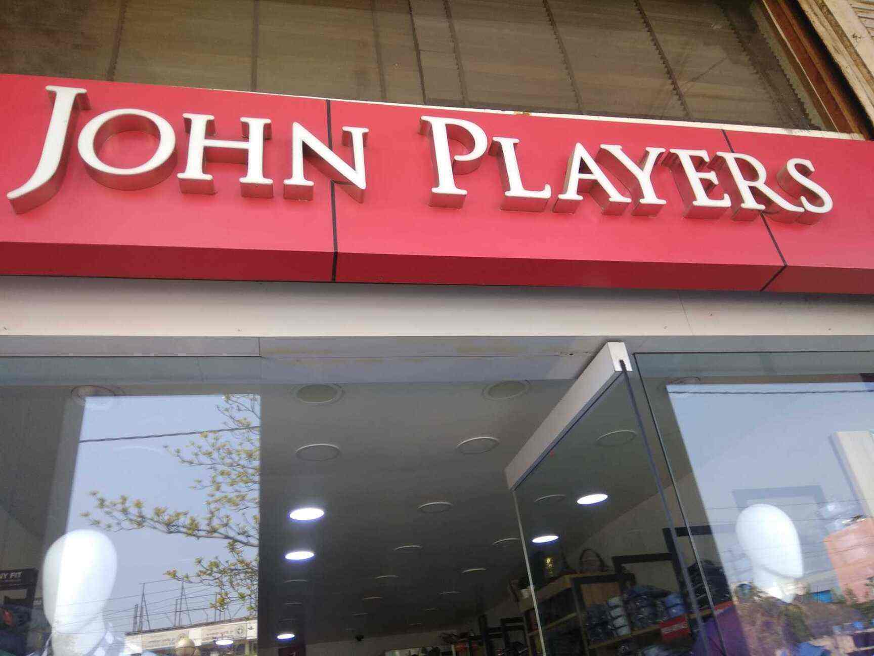 Jhon Players, Bus Stand Road - Jeans 