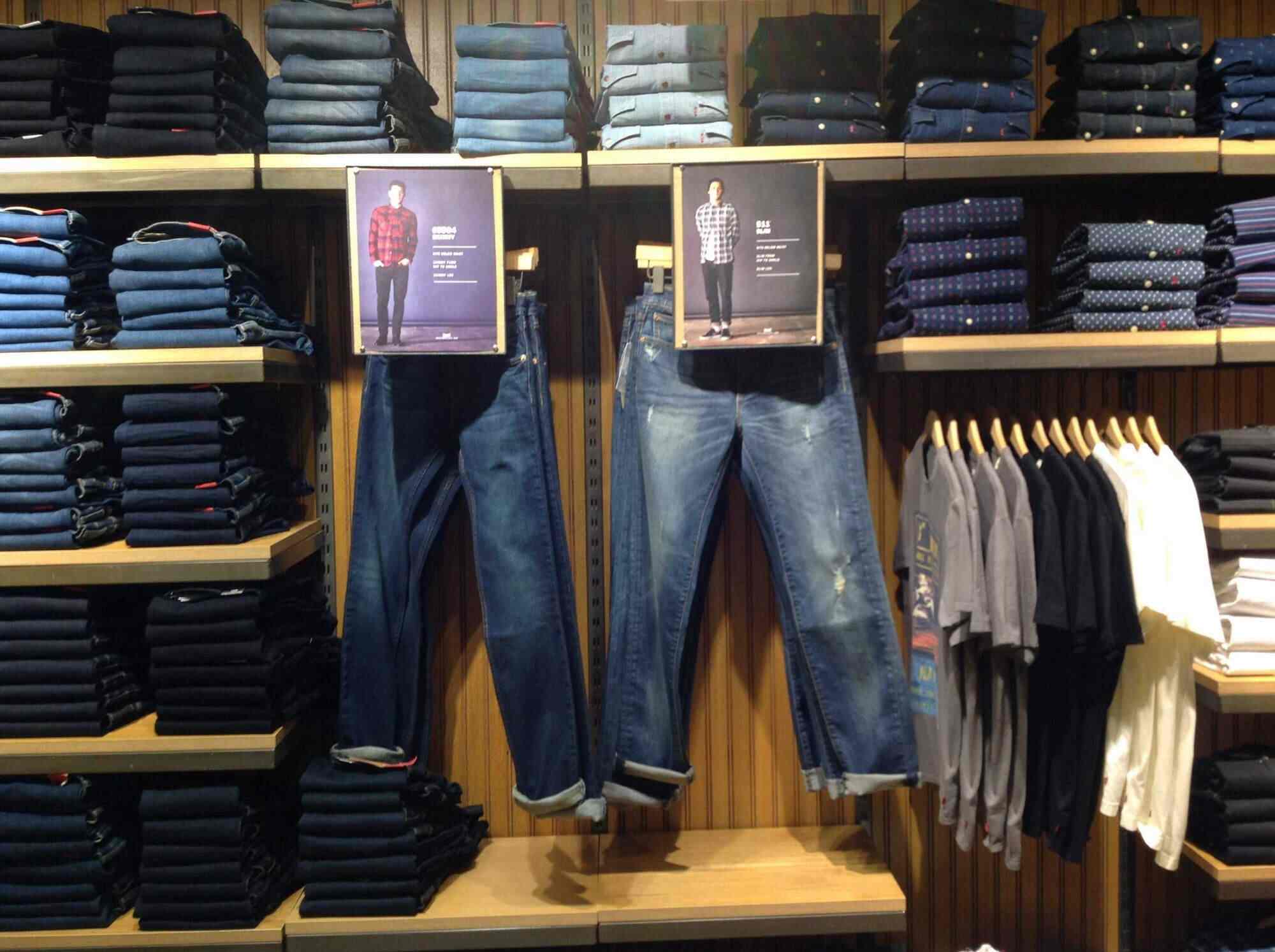 levi's store fashion valley
