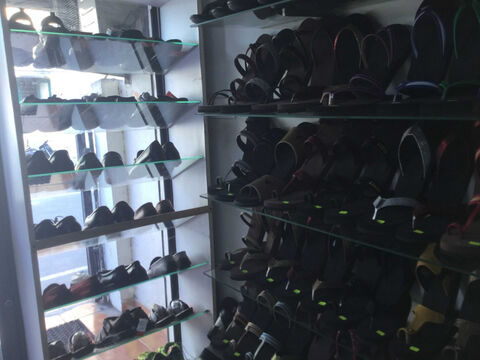 Foot Comfort Thiruvanmiyur Shoe Dealers In Chennai Justdial