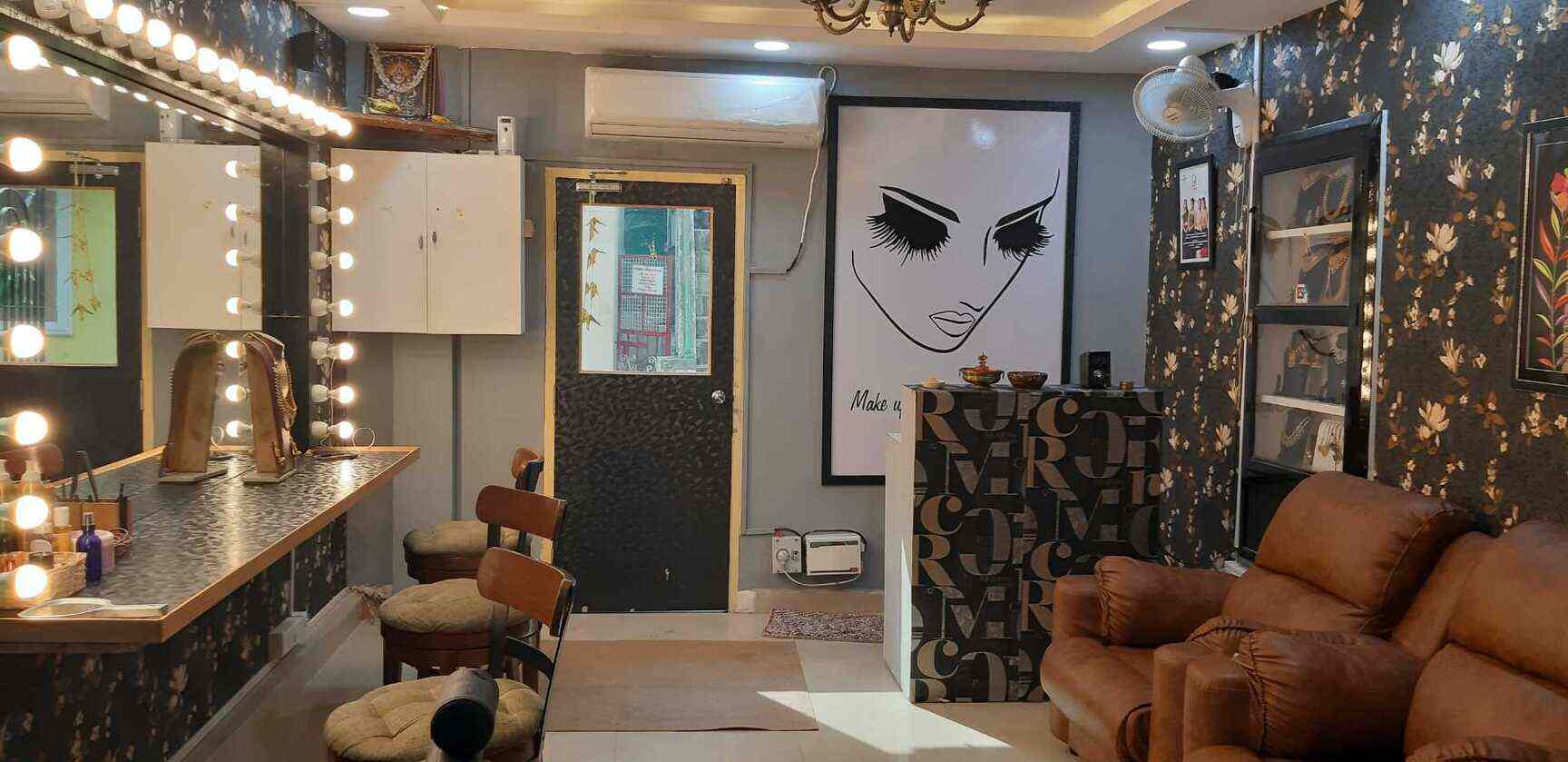 Studio Colorz Bridal Makeup (Closed Down) in T Nagar, Chennai Studio Colorz Bridal Makeup (Closed Down) in T Nagar, Chennai