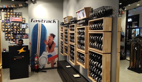 fastrack in vr mall