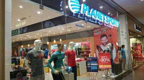 asics planet sports