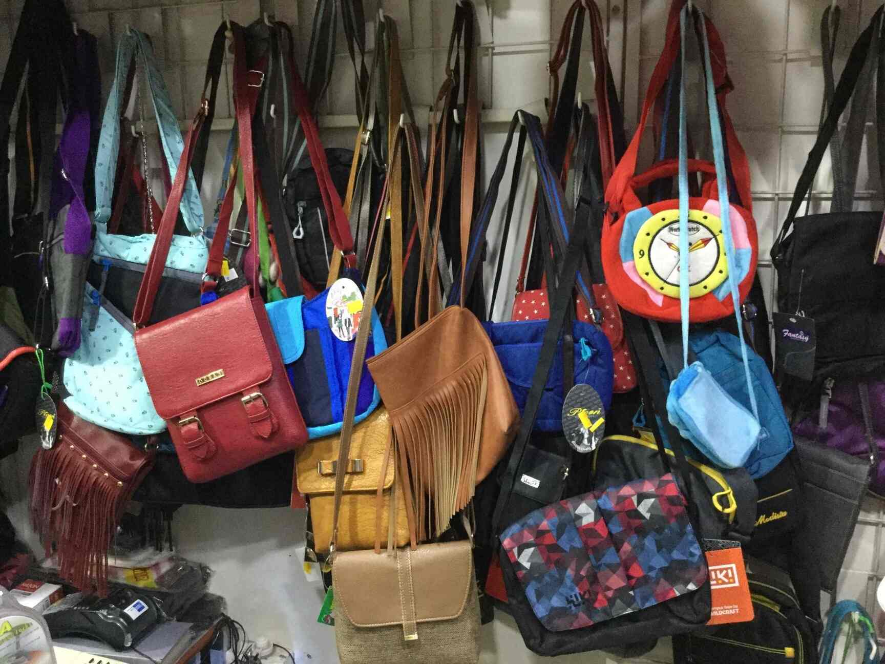 Discover 61+ bags and bags velachery latest esthdonghoadian