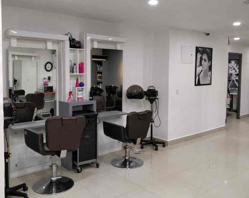 Marshals Gents Salon Interior Design Companies Salon Interior Design Interior Design Dubai