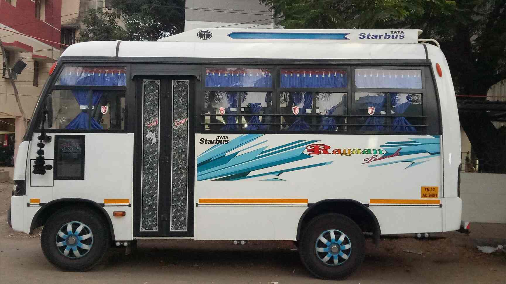 mahindra tourister in olx