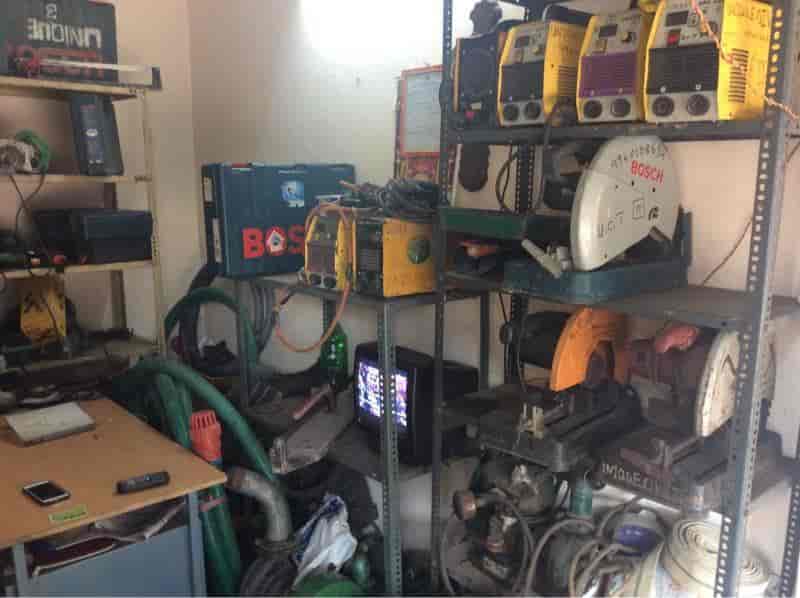 Hasil gambar untuk civil contractors tools