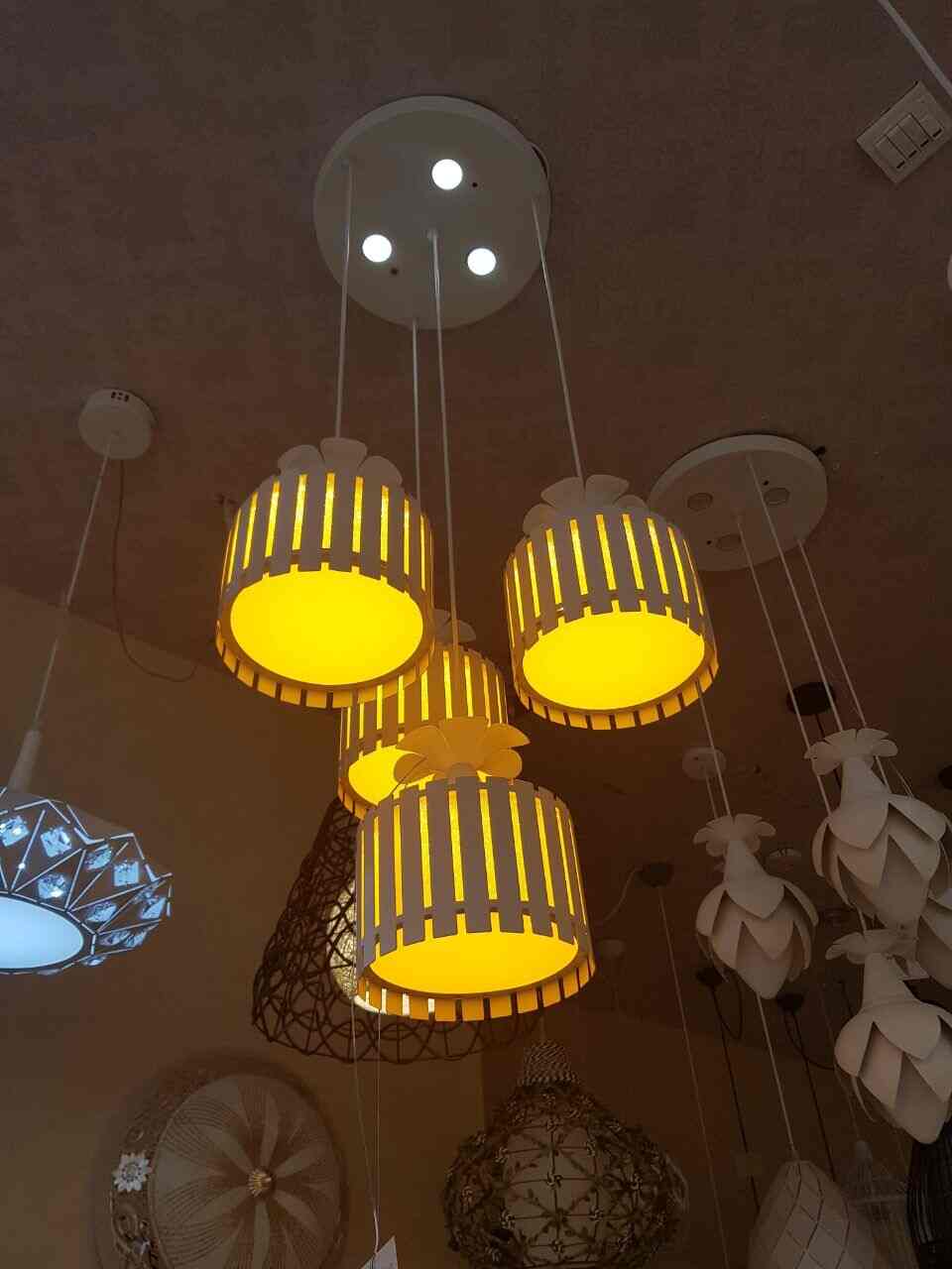 Light shops in parrys Clearance