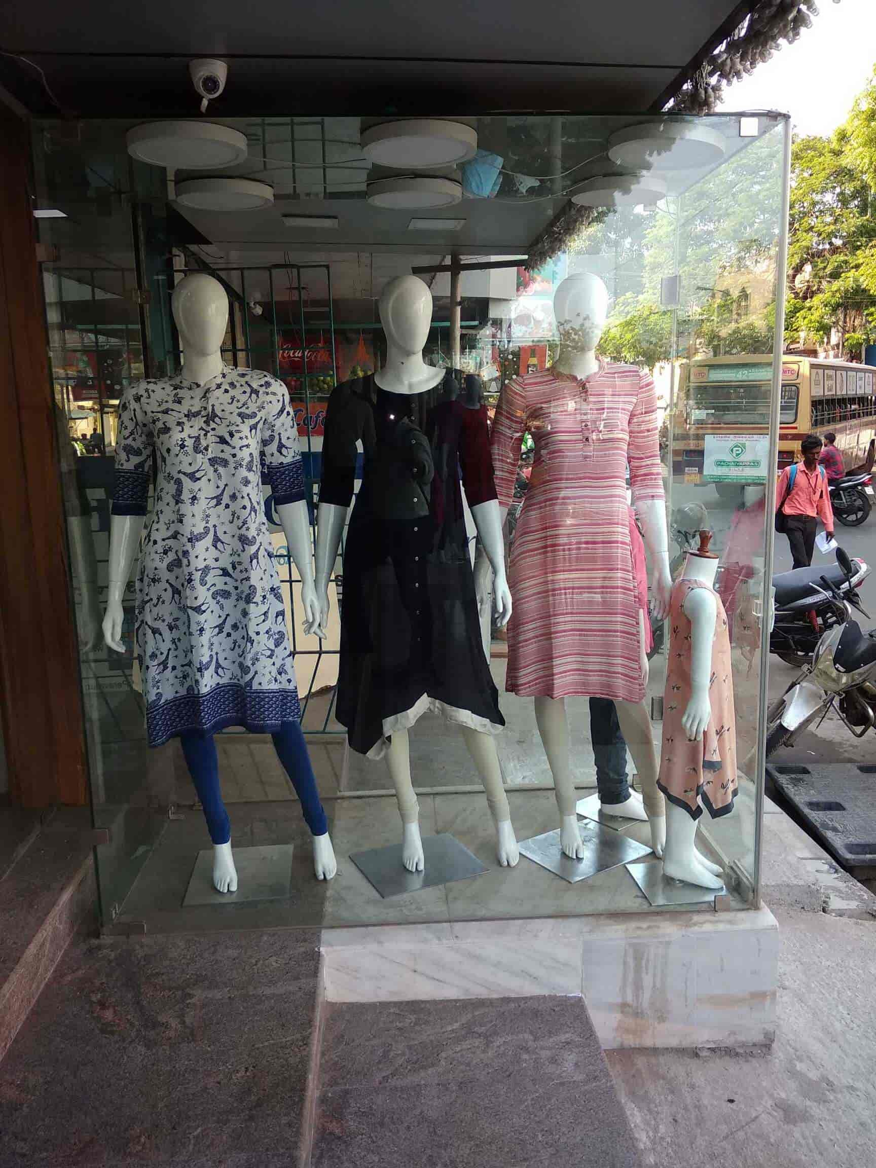 love moschino tote bag