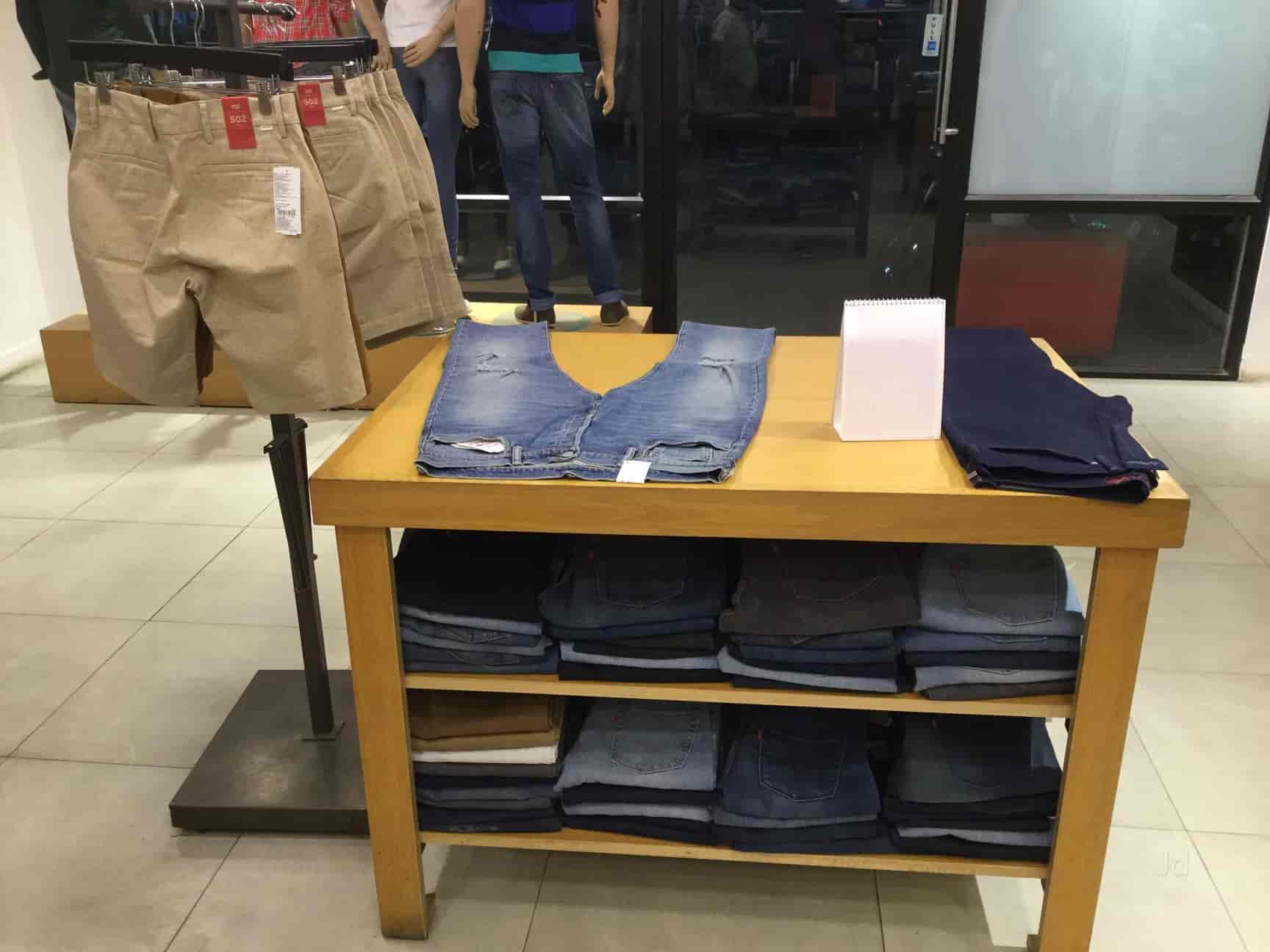 Levi S Factory Outlet Valasaravakkam Readymade Garment