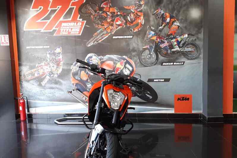 Kolathur Ktm, Kolathur - Motorcycle 