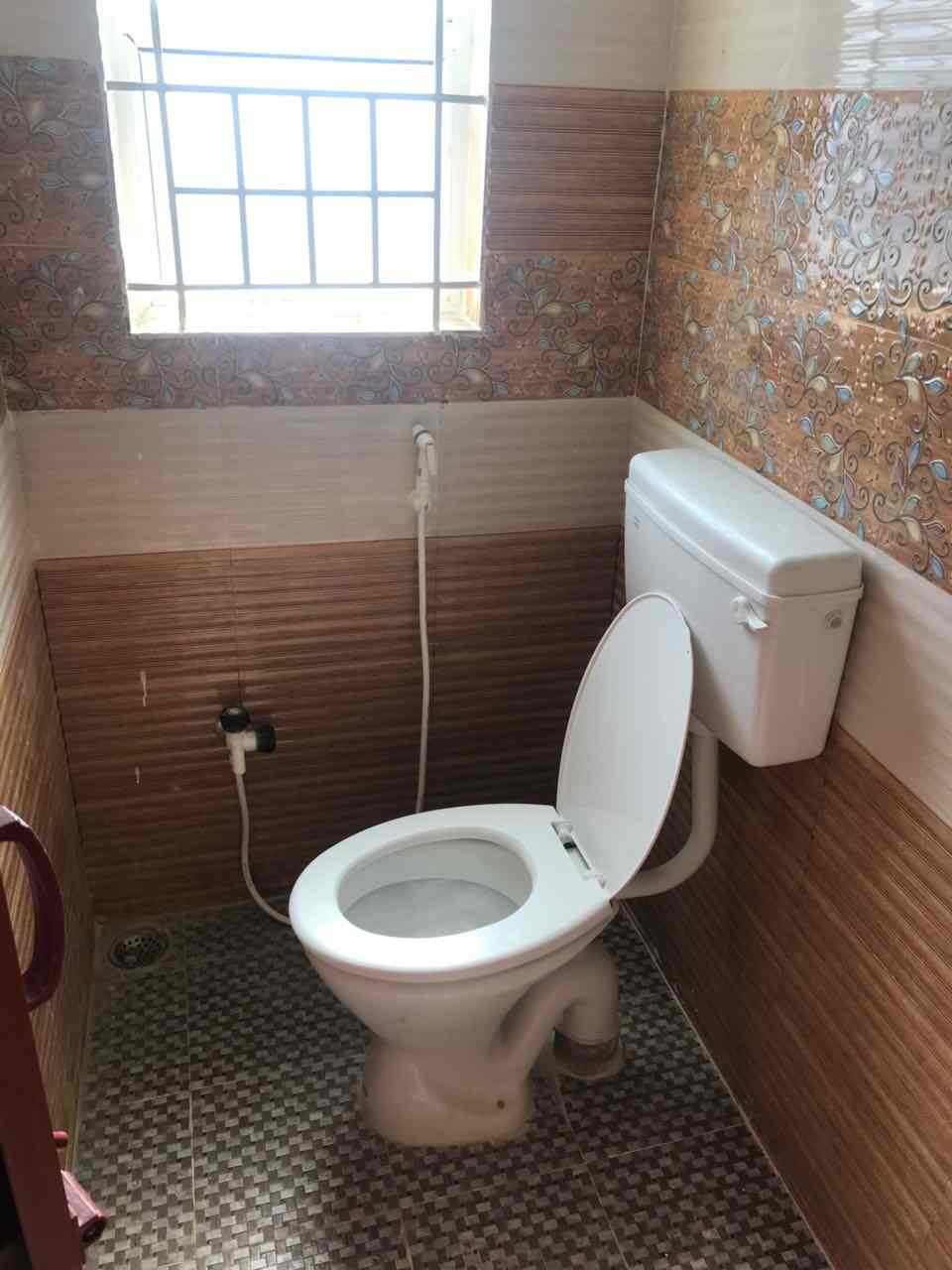 Minions Womens Pg Photos Saravanampatti Coimbatore Pictures Restroom Minions Womens Pg Photos Saravanampatti Coimbatore Paying Guest Accommodations