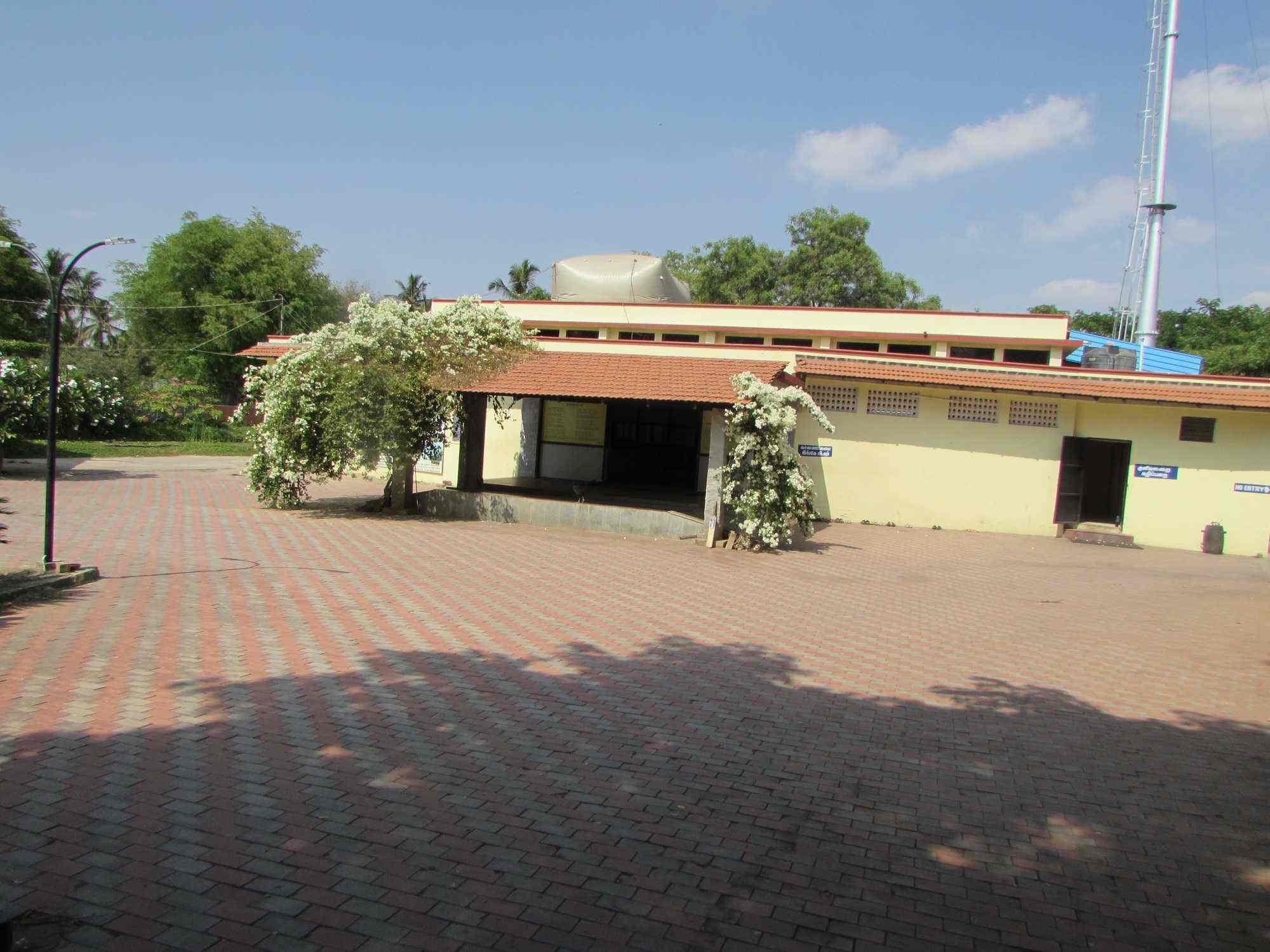 Isha Crematoriums Nanjundapuram Crematoriums In Coimbatore Justdial The crematorium is an area in act 3. isha crematoriums nanjundapuram