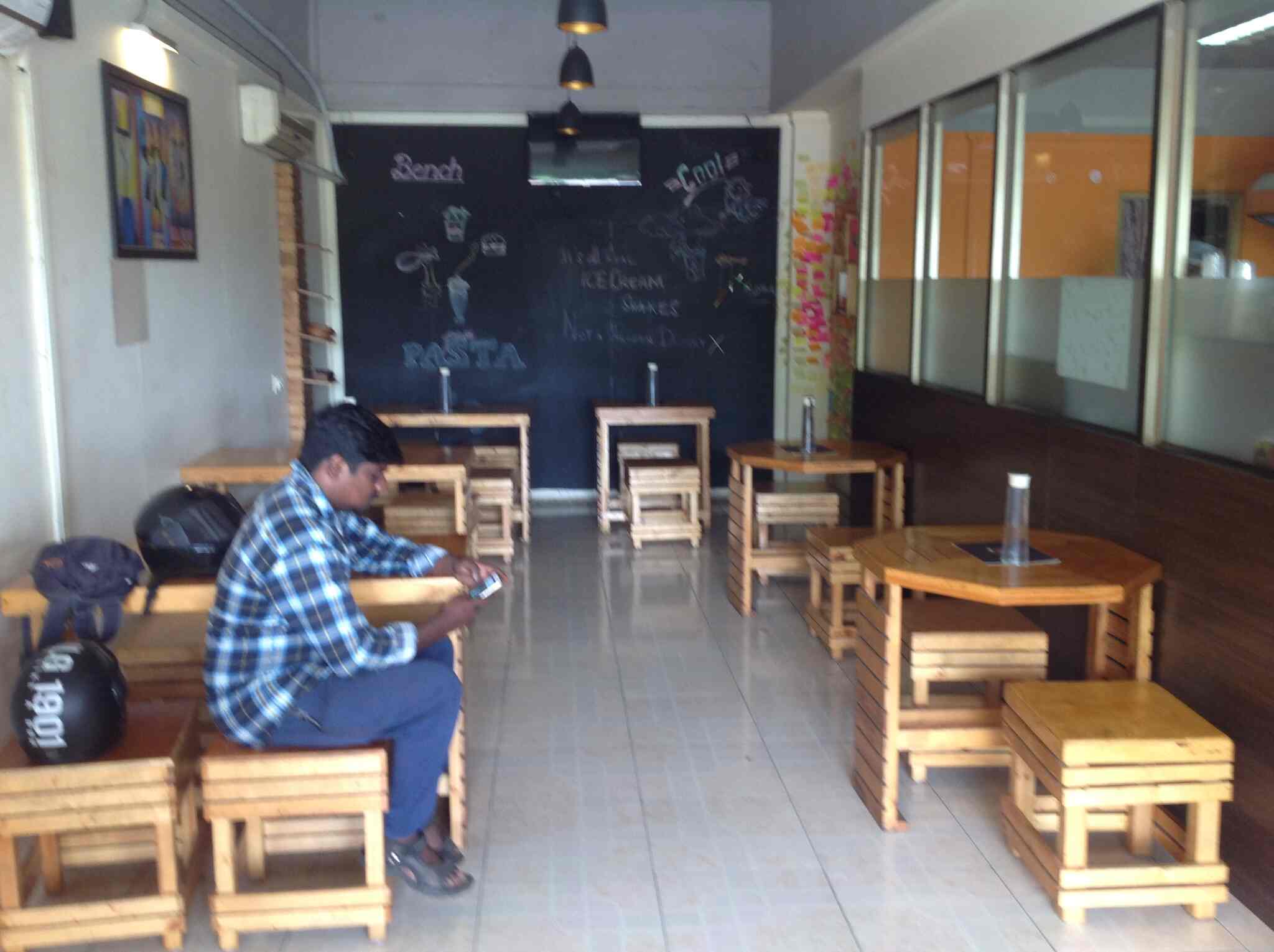 Bench Cafe Reviews Peelamedu Coimbatore 487 Ratings Justdial