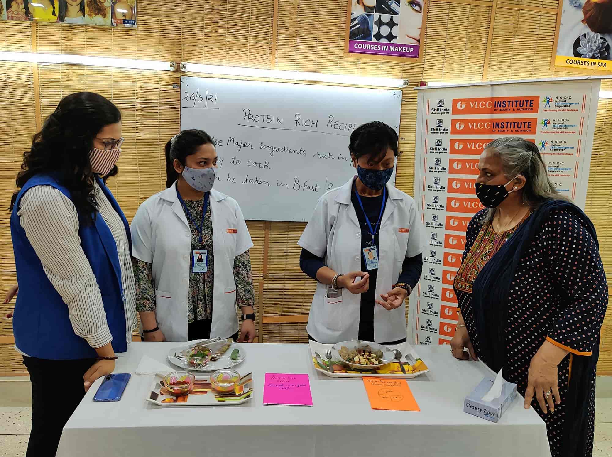 Vlcc Makeup Artist Course Saubhaya Makeup