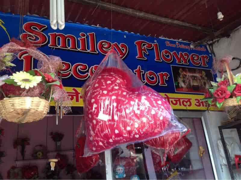 smiley flower decorator photos dehradun city dehradun pictures shop inside view smiley flower decorator photos dehradun city dehradun florists for