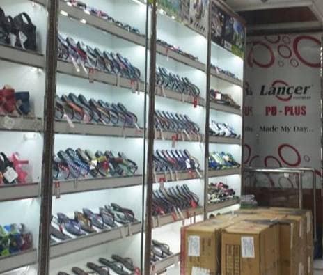 lancer shoes company address