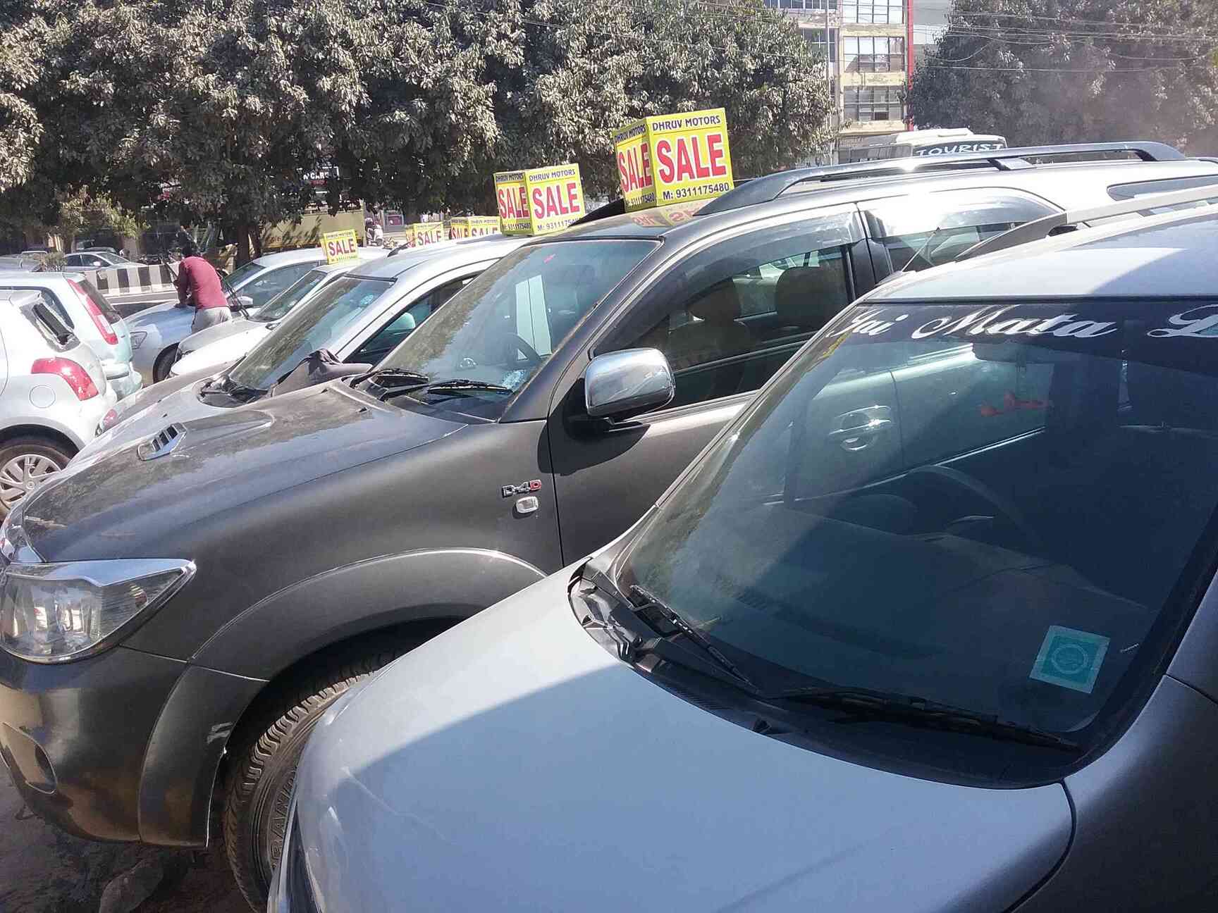 Car Traders Com >> U And V Car Traders Photos Dwarka More Bangalore Pictures Car Traders Com >> U And V Car Traders Photos Dwarka More Bangalore Pictures