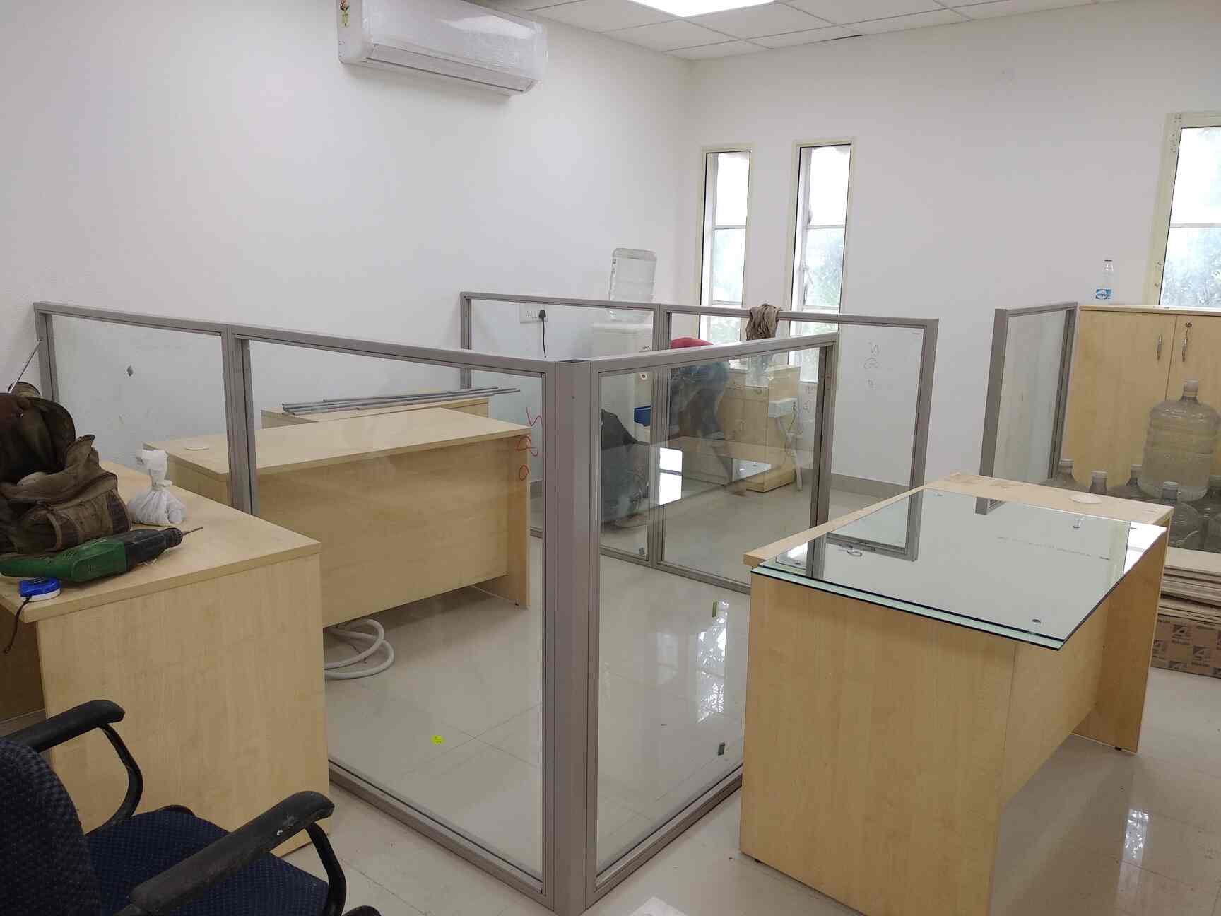 K M Glass Interior Pitampura Wall Paper Dealers In Delhi