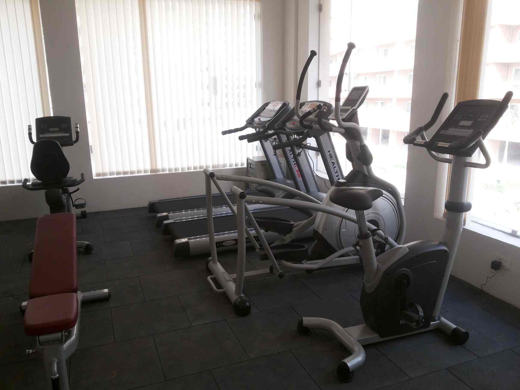 Health Line Jhandewalan Fitness Equipment Dealers In Delhi Justdial