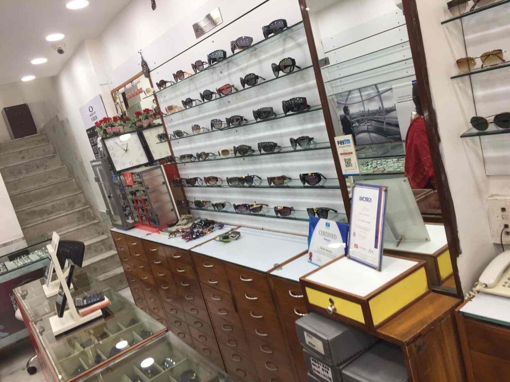 vintage sunglasses showroom in delhi