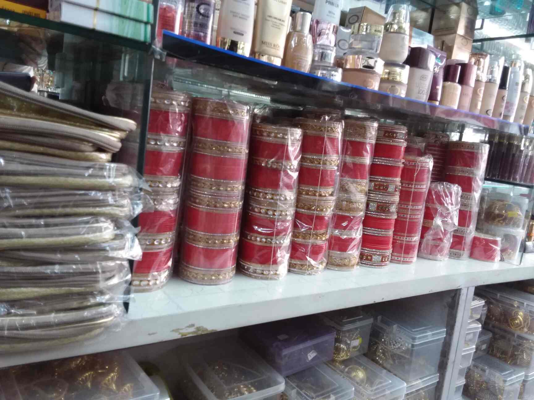 malik jewellers tilak nagar