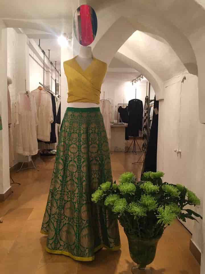 Ogaan Khan Market Readymade Garment Retailers In Delhi Justdial