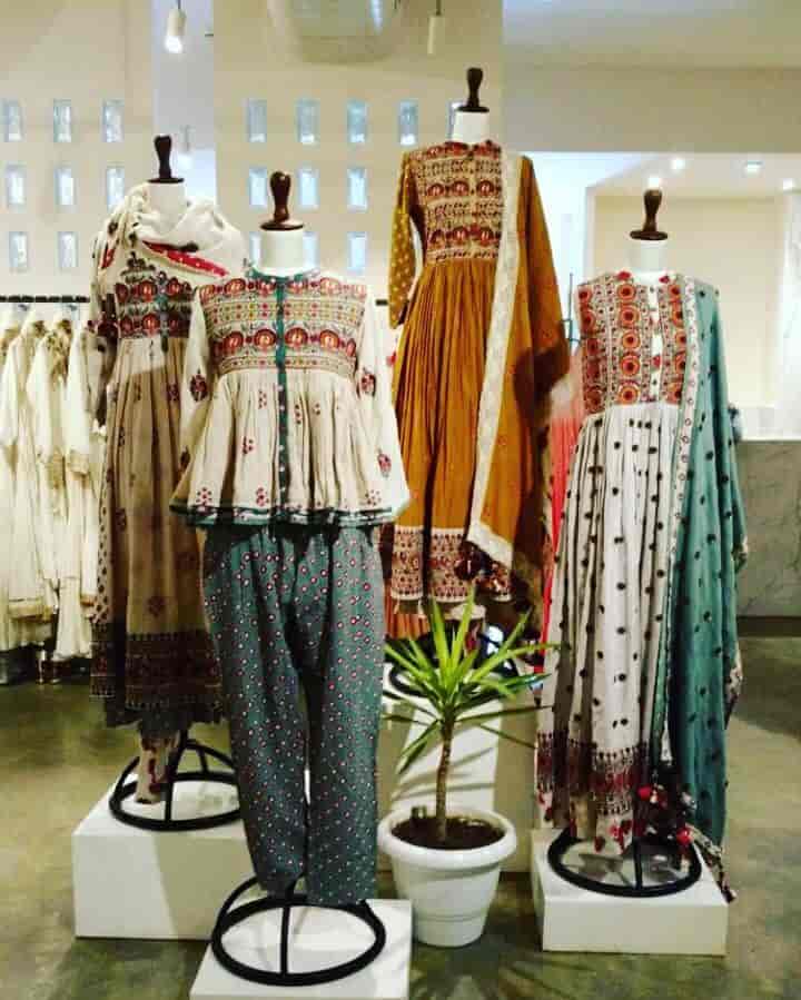 Ogaan Khan Market Readymade Garment Retailers In Delhi Justdial