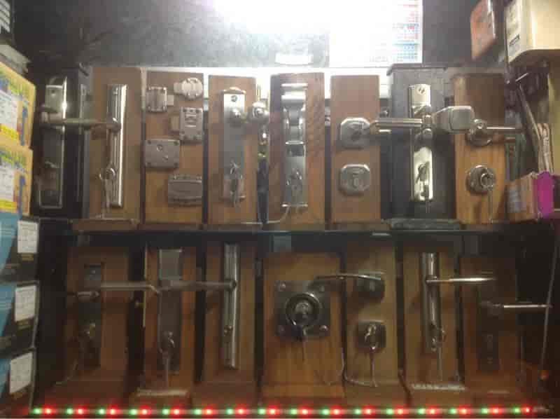 Rajesh Hardware Store Chawri Bazar Hardware Shops In Delhi Justdial