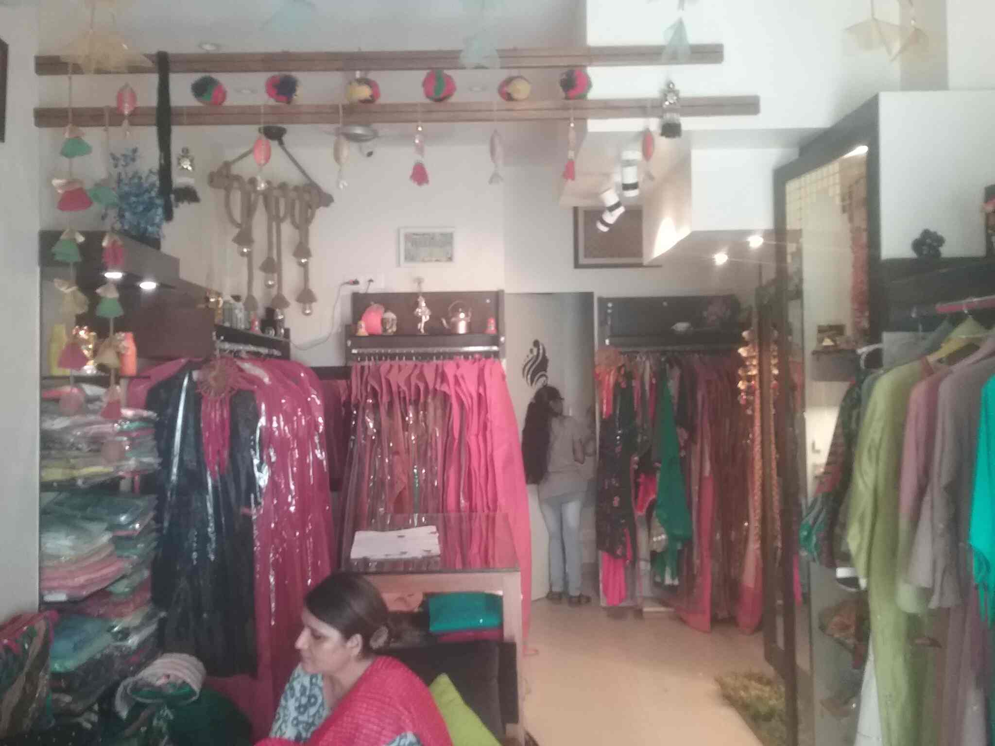 ladies boutiques
